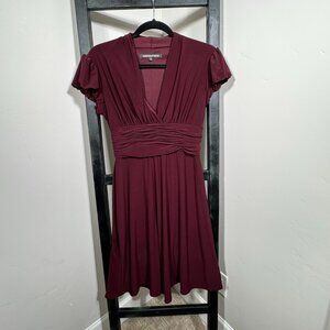 Jones Wear Maroon V-Neck Ruched Midi Dress – Cap Sleeve, Size 6